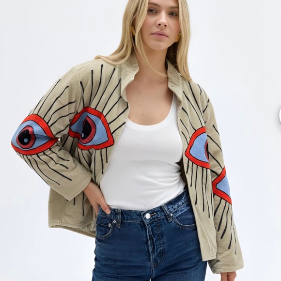 Deer Ruby Embroidered Velvet Collared Jacket - Tan with Multi Eye - O/S - Picture 2 of 6